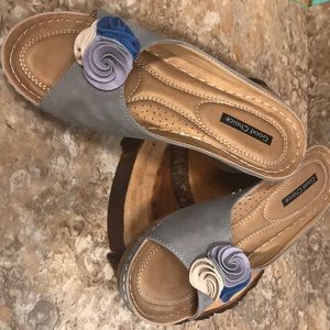 Good Choice Sydney wedge sandal 8.5. EUC.